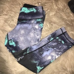 LULULEMON crop leggings